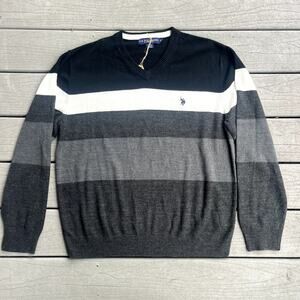 Item 41 Polo v neck Sweater XL Mens, Black, white and grey
